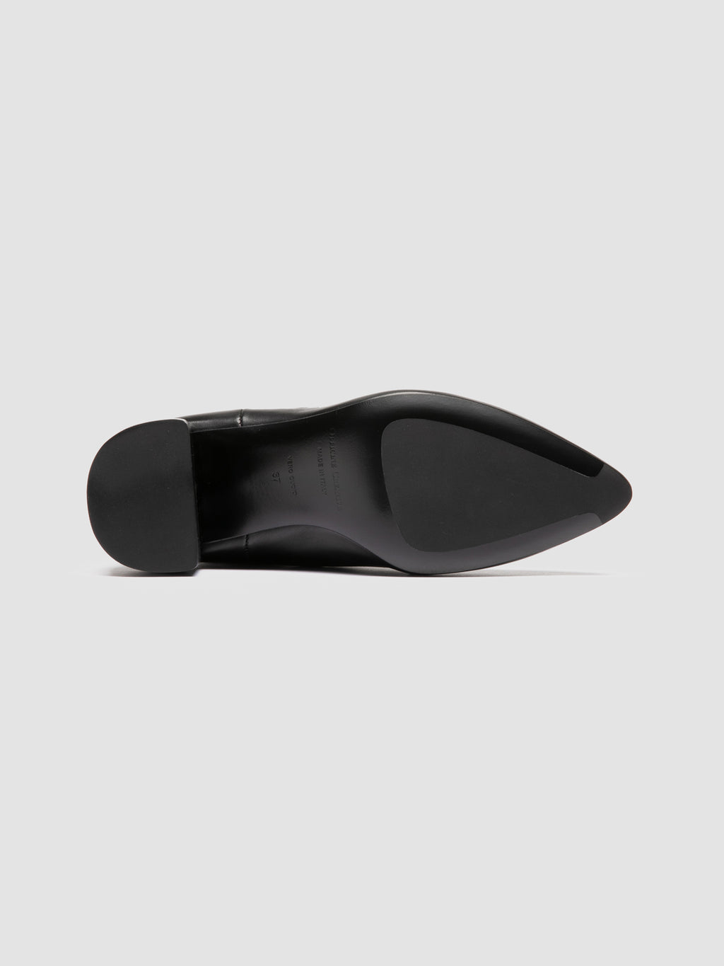 FEBE 003 - Black Leather Chelsea Boots