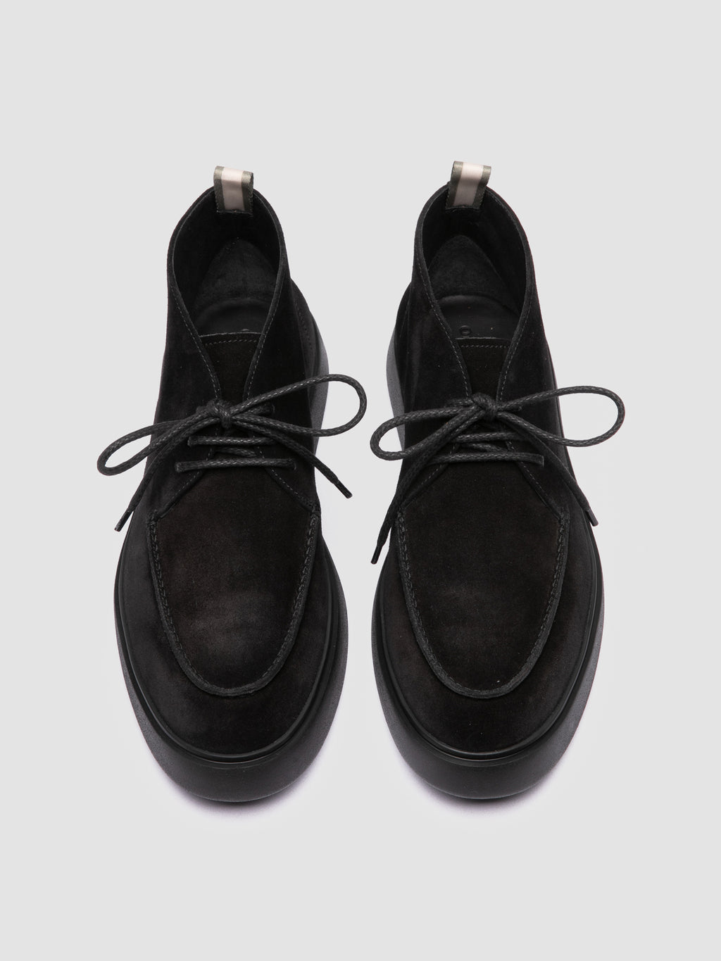 FRAME 002 - Brown Suede Chukka Boots