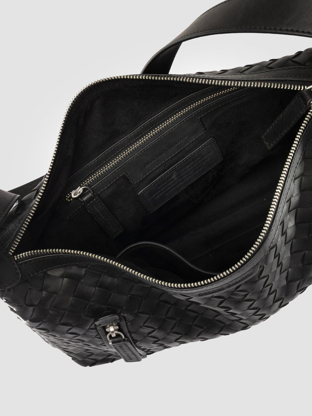 ARMOR 024 - Black Leather Shoulder Bags