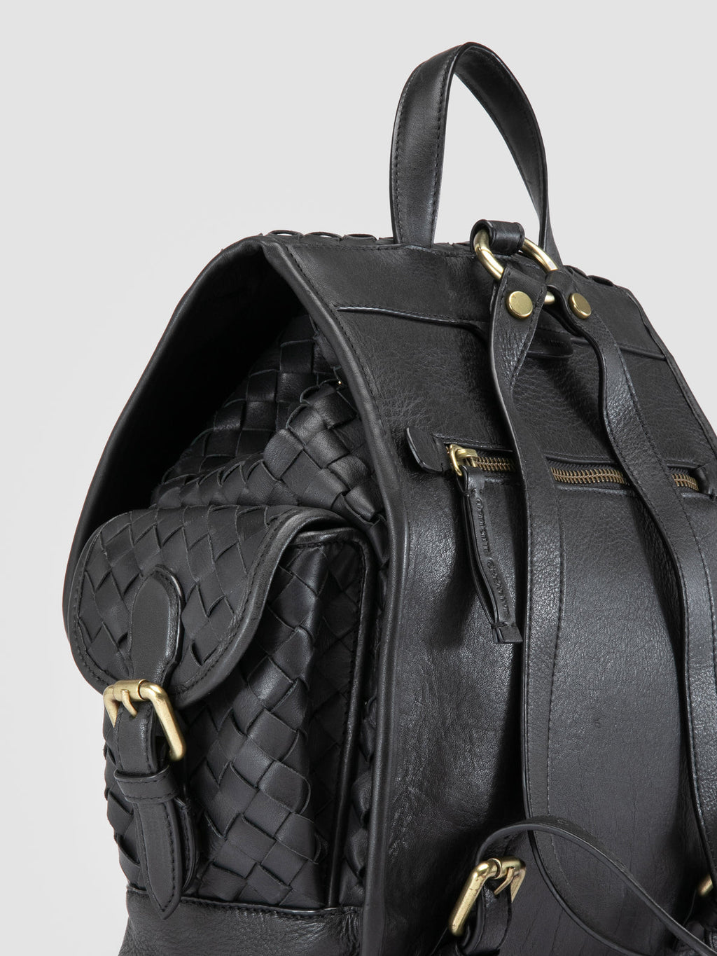 AURA 004 - Black Leather Backpack - image OCBAURA04BREED1000TU0 - 6