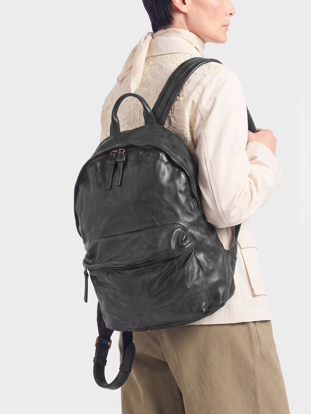 OC PACK 004 - Black Leather Backpack
