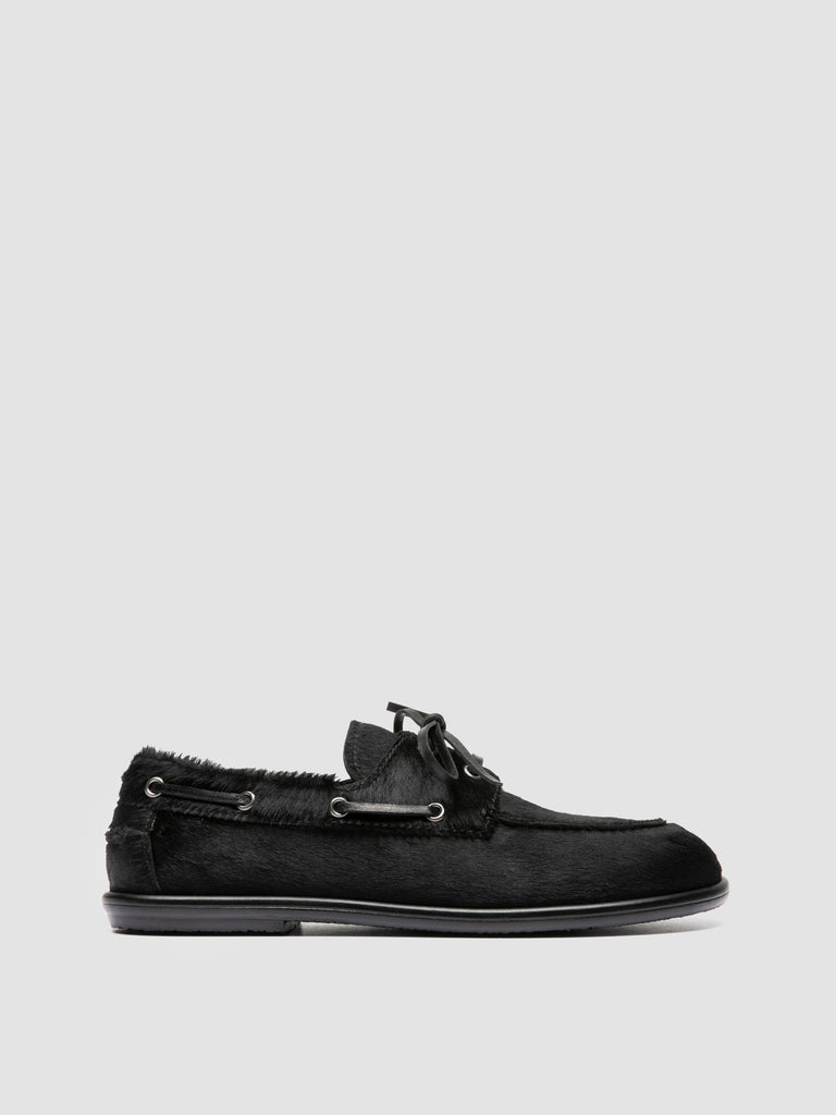 LOVE 101 - Black Leather Boat Shoes