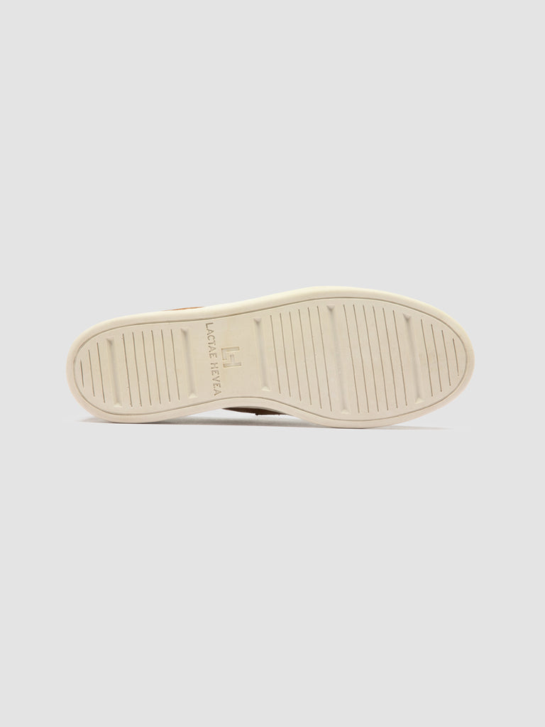 OCUHERB001LIC62N127_5.JPG