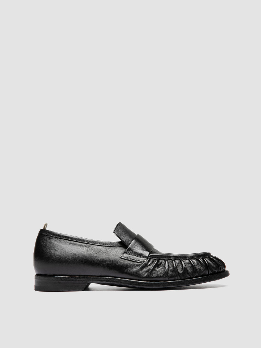 SOUND 008_W - Schwarze Penny-Loafer aus Leder